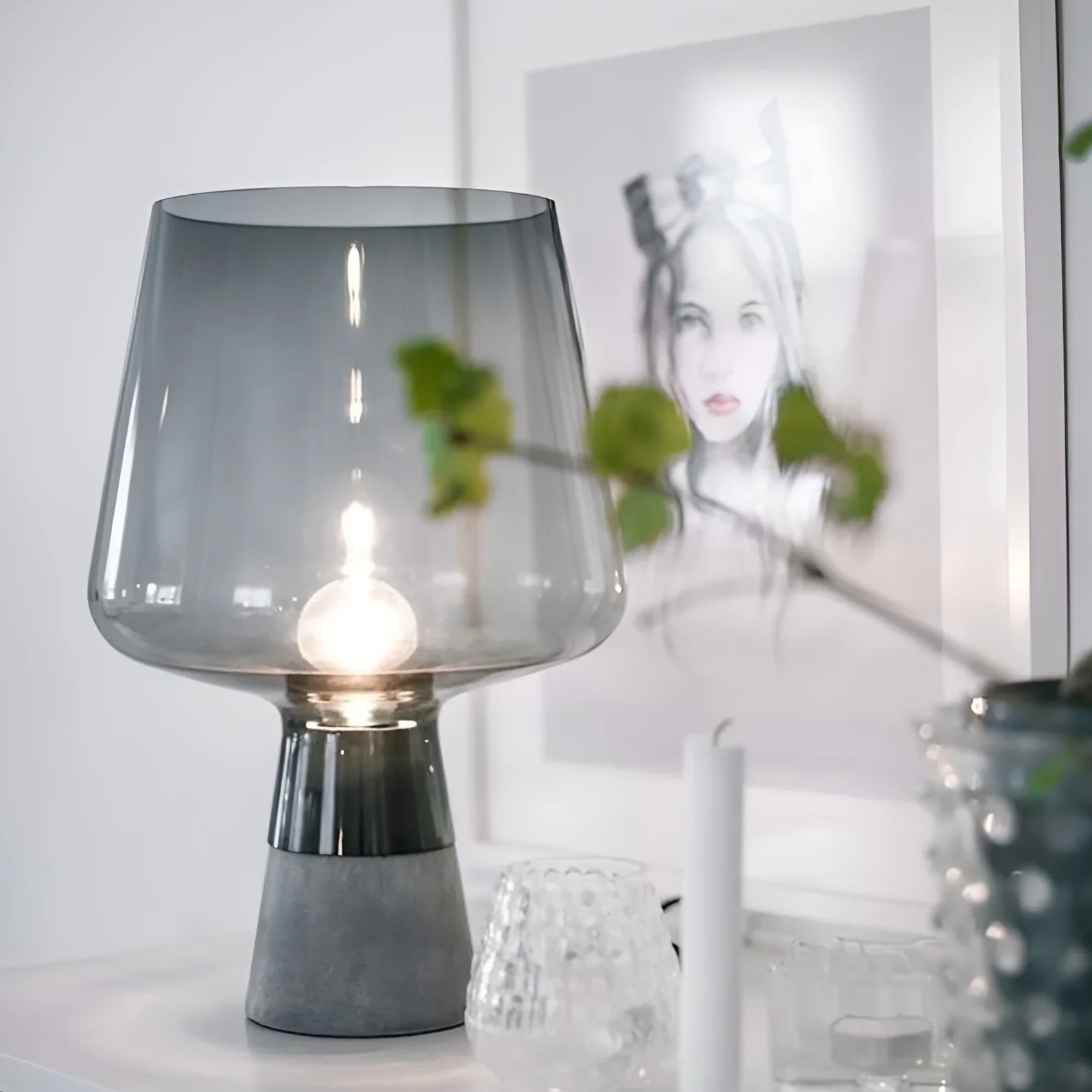 Greifensee | Modern Glass Night Lamp in a Nordic Style
