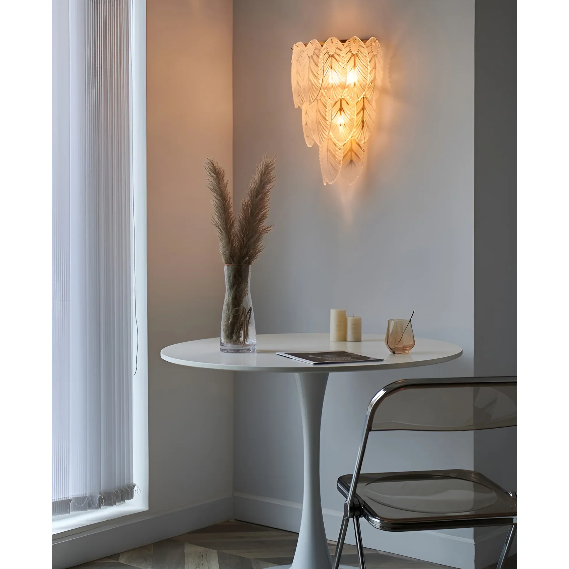 Modern Wall Lamp in the Shape of Feather for Living Room, Bedroom