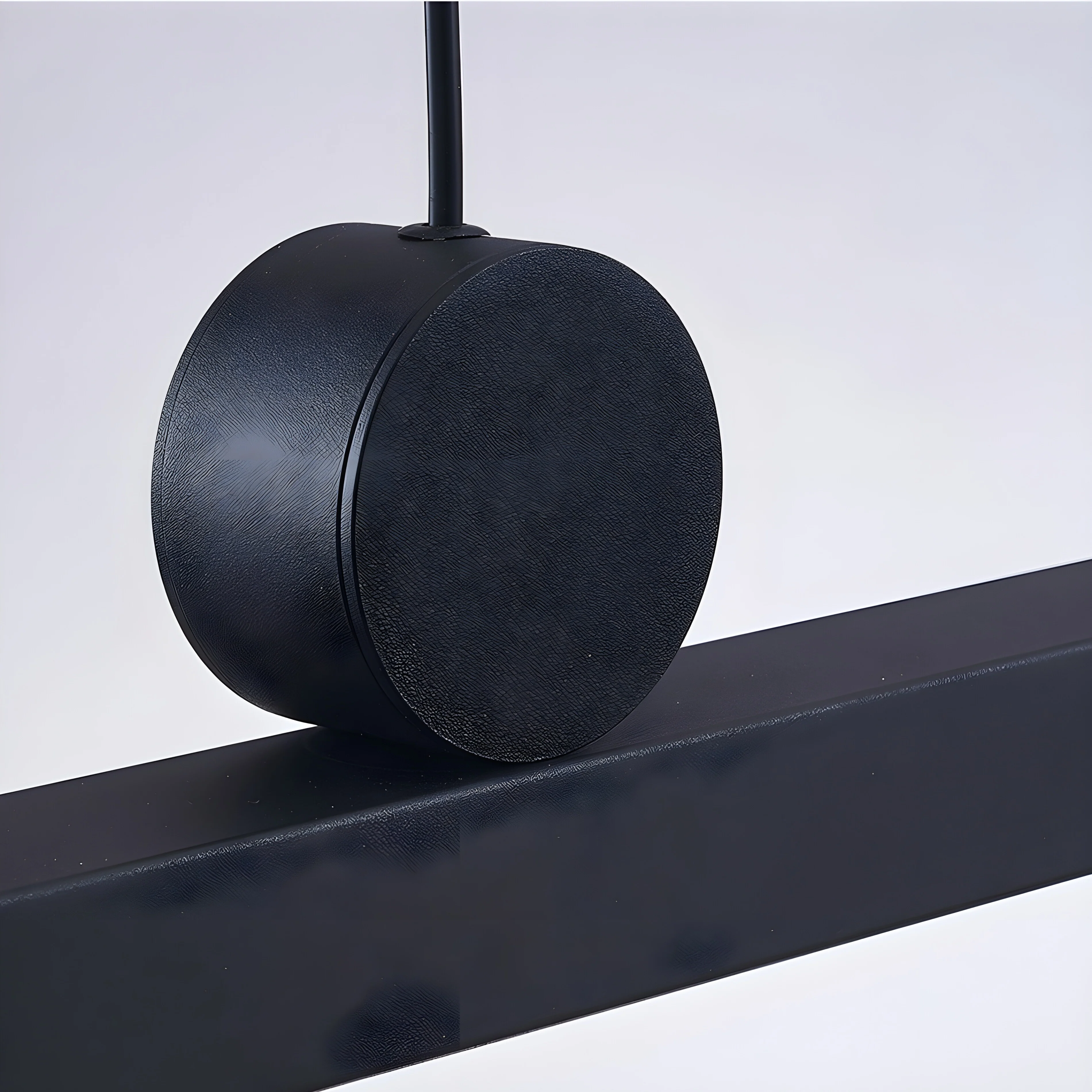 Ciney | Minimalistic Black Chandelier for Dining Room