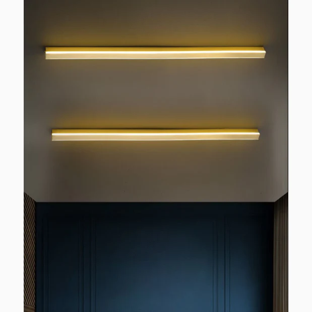 Modern LED Wall Lamp in Italian Style for Living Room, Bedroom