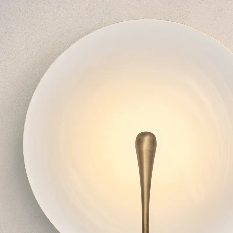 Murten | White Marble Wall Lamp in the Shape of Lens