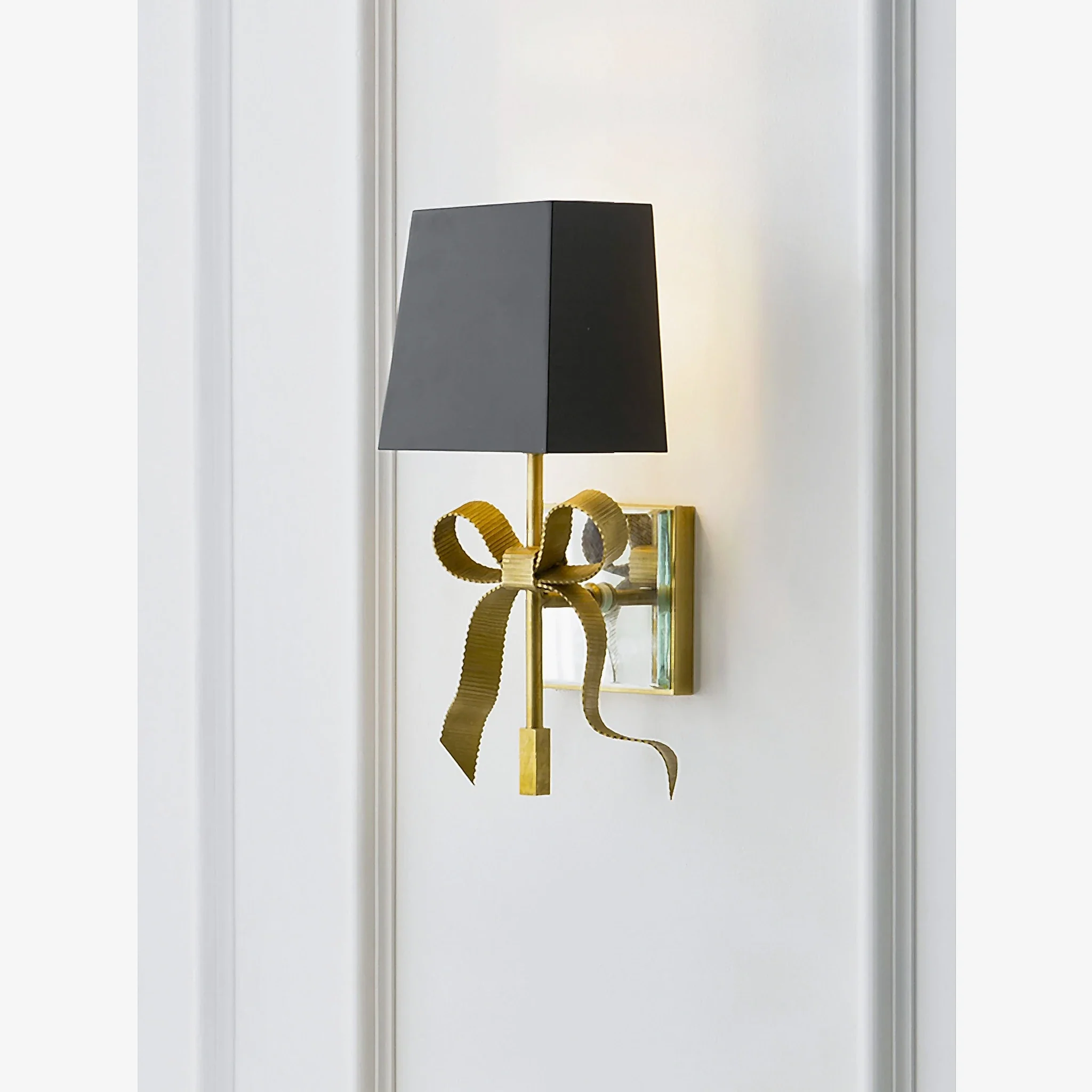 Paterna | Retro LED Copper Wall Light