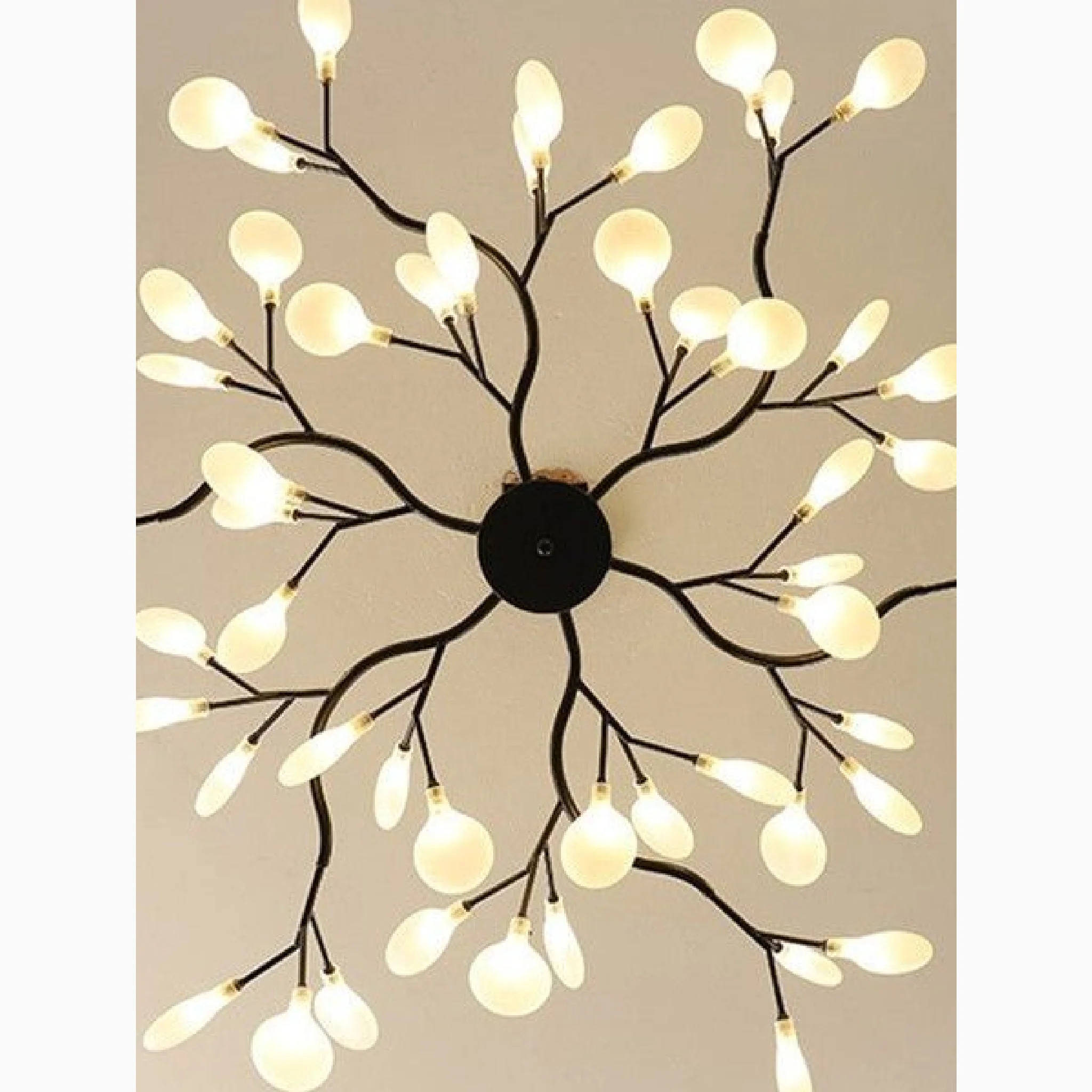 Altavilla Vicentina | Gold/Black Nordic Design Flower LED Chandelier