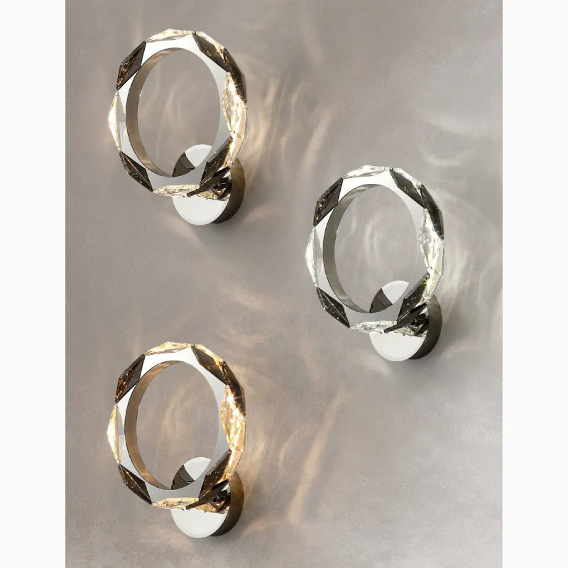 Neuchatel | Gold Wall Lamp in the Shape of Ring for Living Room