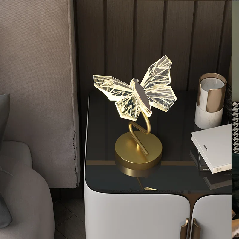 Grimentz | Creative Stylish Night Light in the Shape of Butterfly