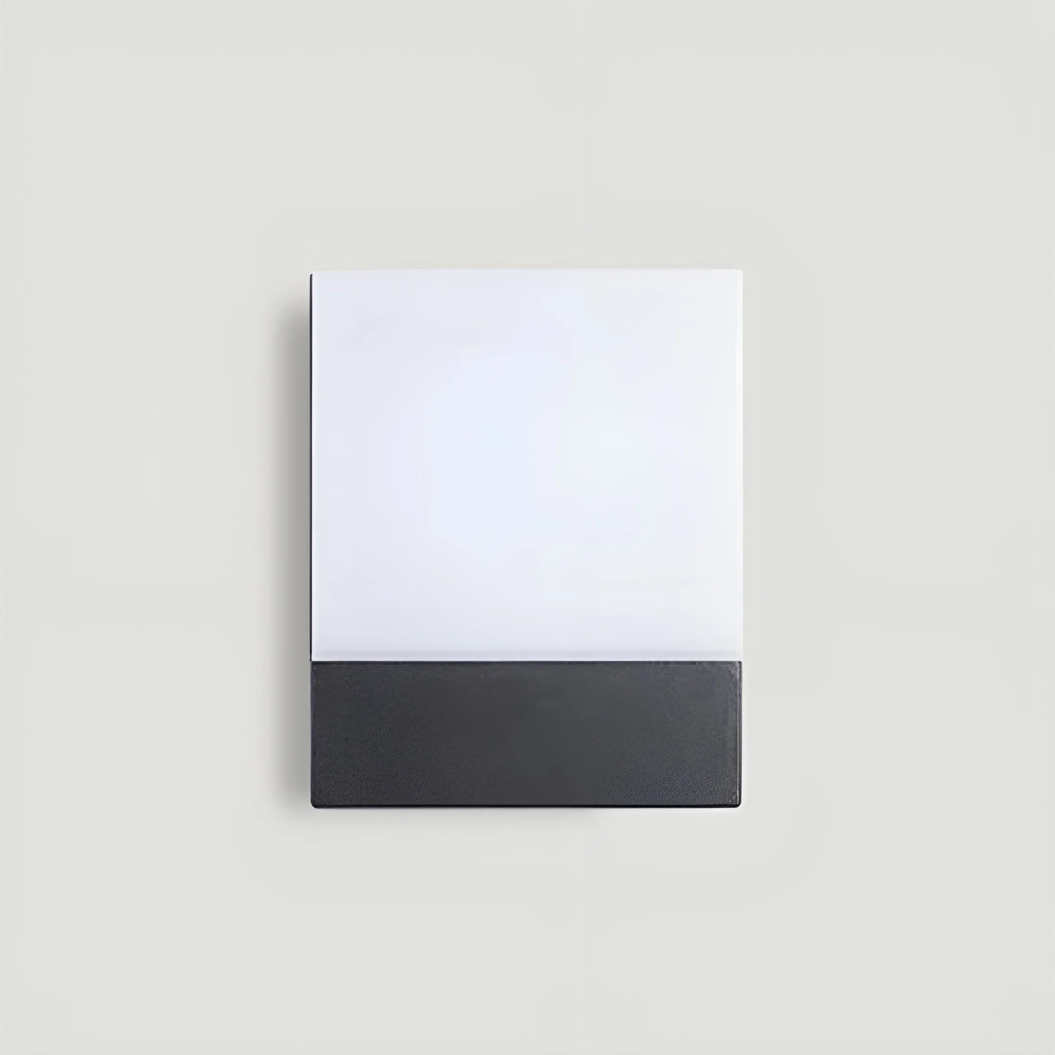 Sleek LED Wall Light for Modern Outdoor Spaces - Waterproof Aluminum Fixture