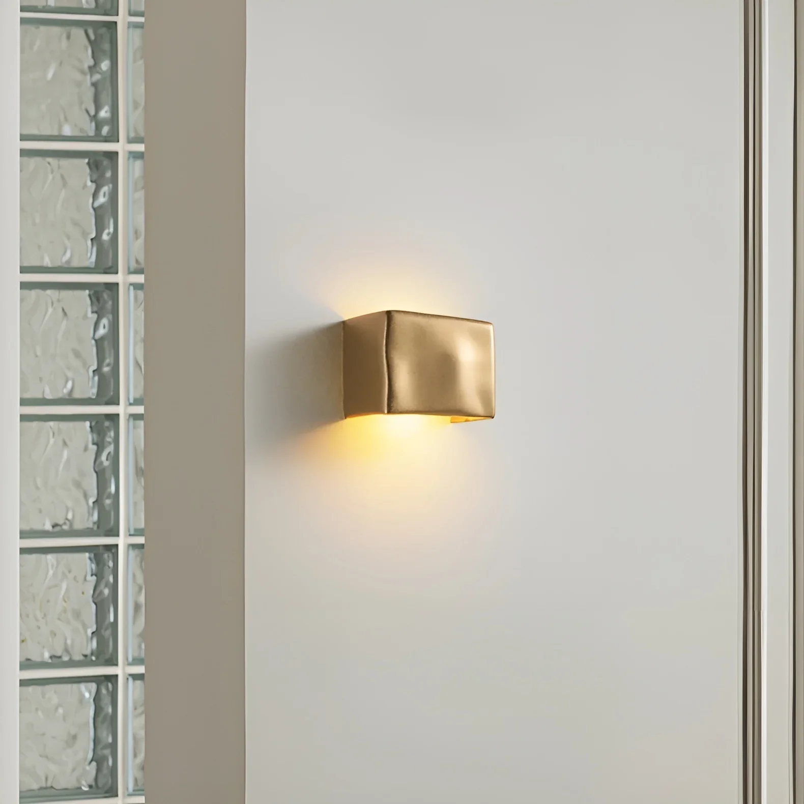 Timeless Outdoor Waterproof Osram LED Wall Light