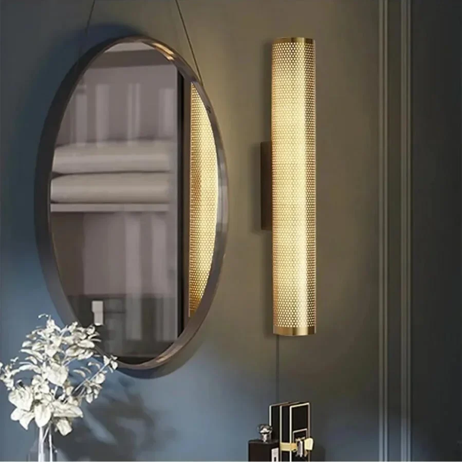 Retro 360-degree Shadowless Wall Sconce for Living Room