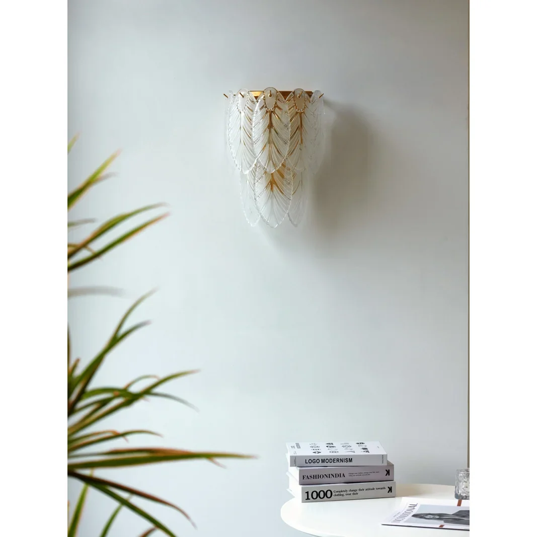 Modern Wall Lamp in the Shape of Feather for Living Room, Bedroom
