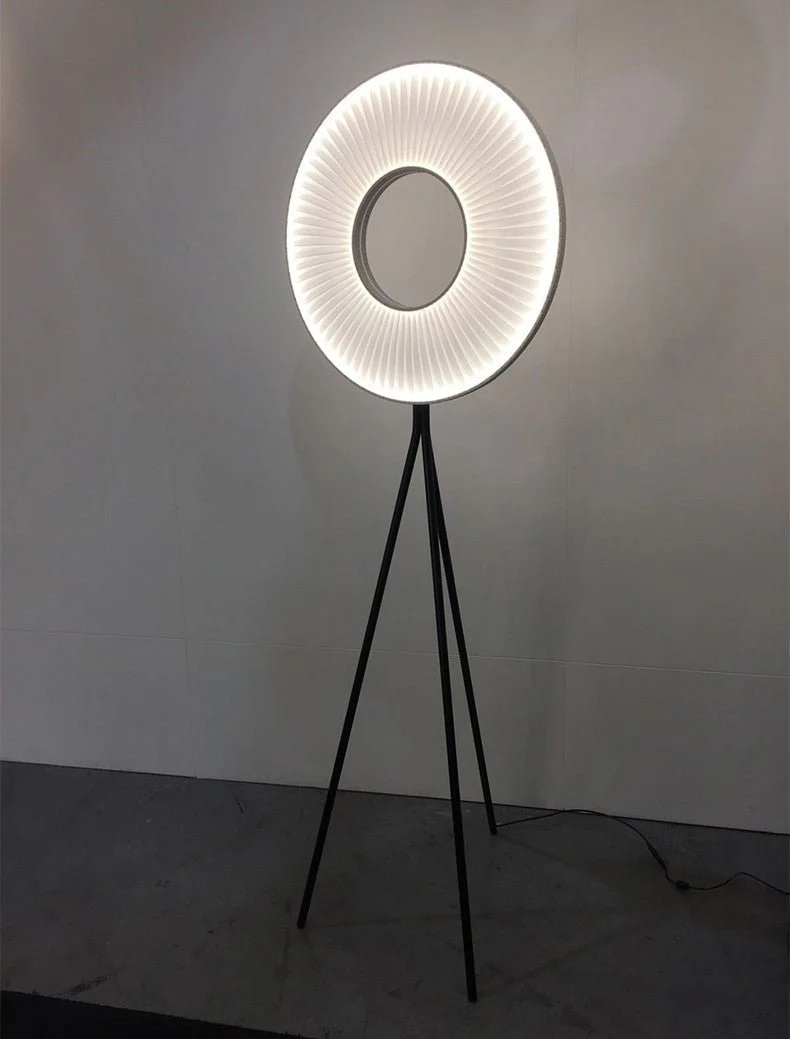 Blatten | Minimalistic LED Lamp With Fabric Pleats