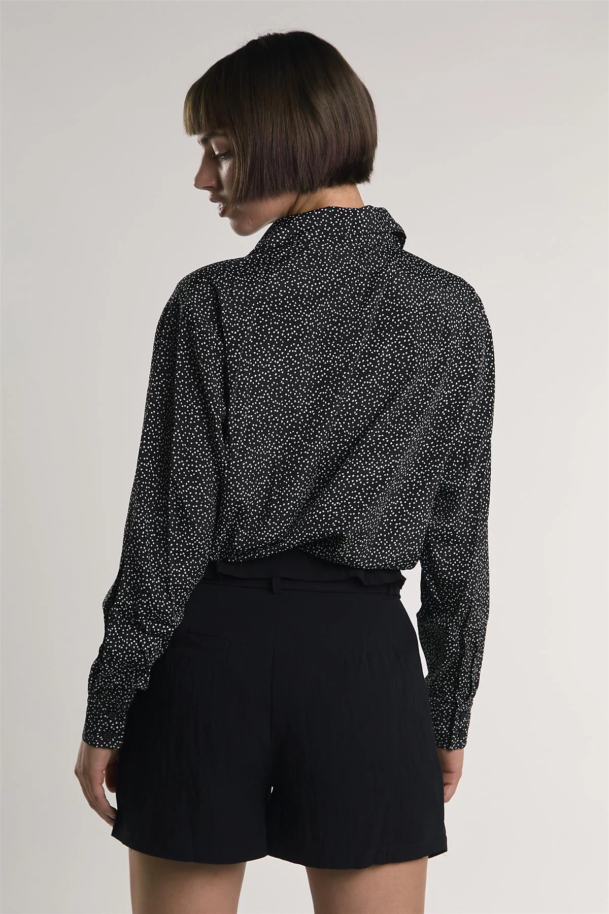 Black High-Waisted-Belted Shorts