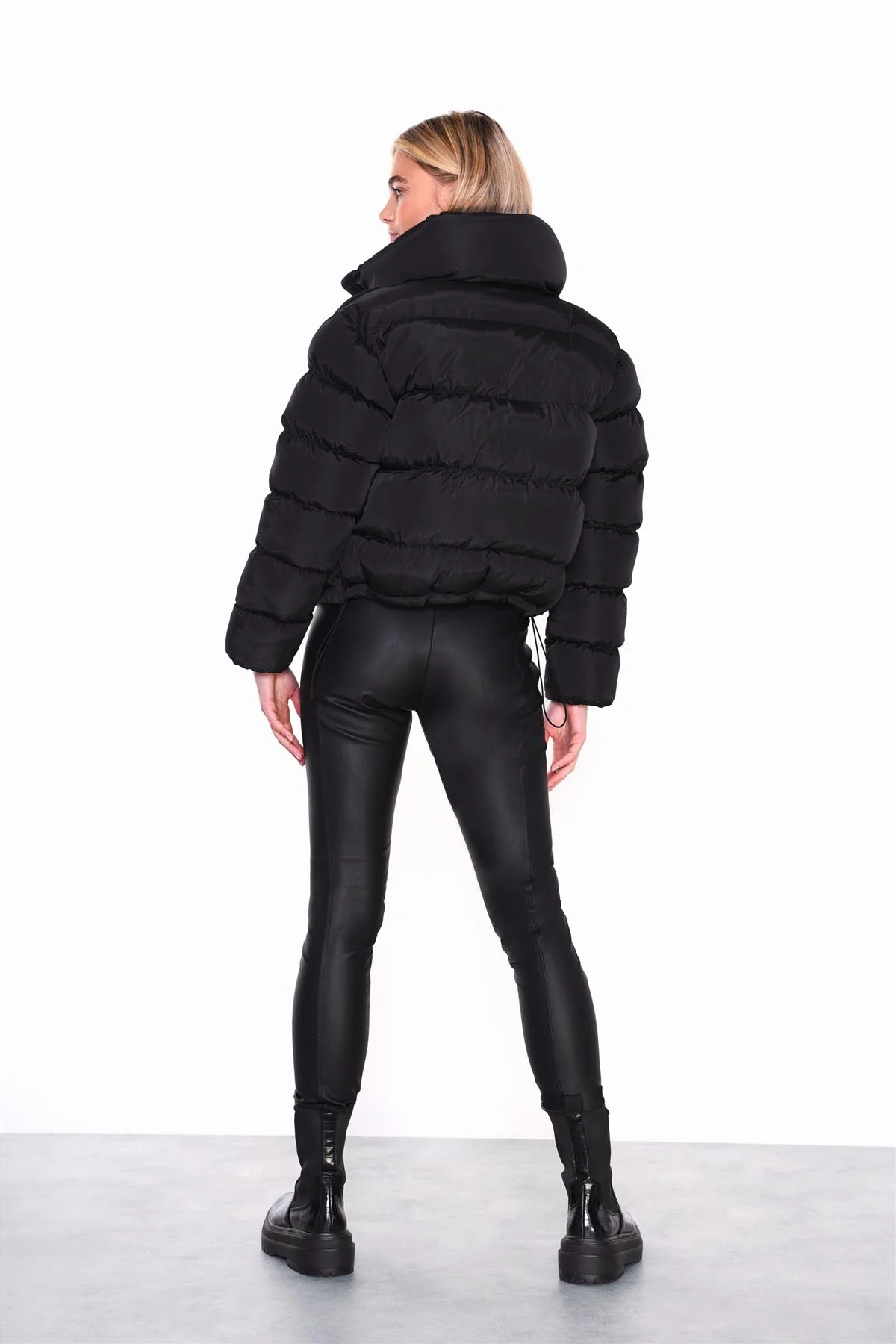 Black Puffer-Cropped Length-Jacket
