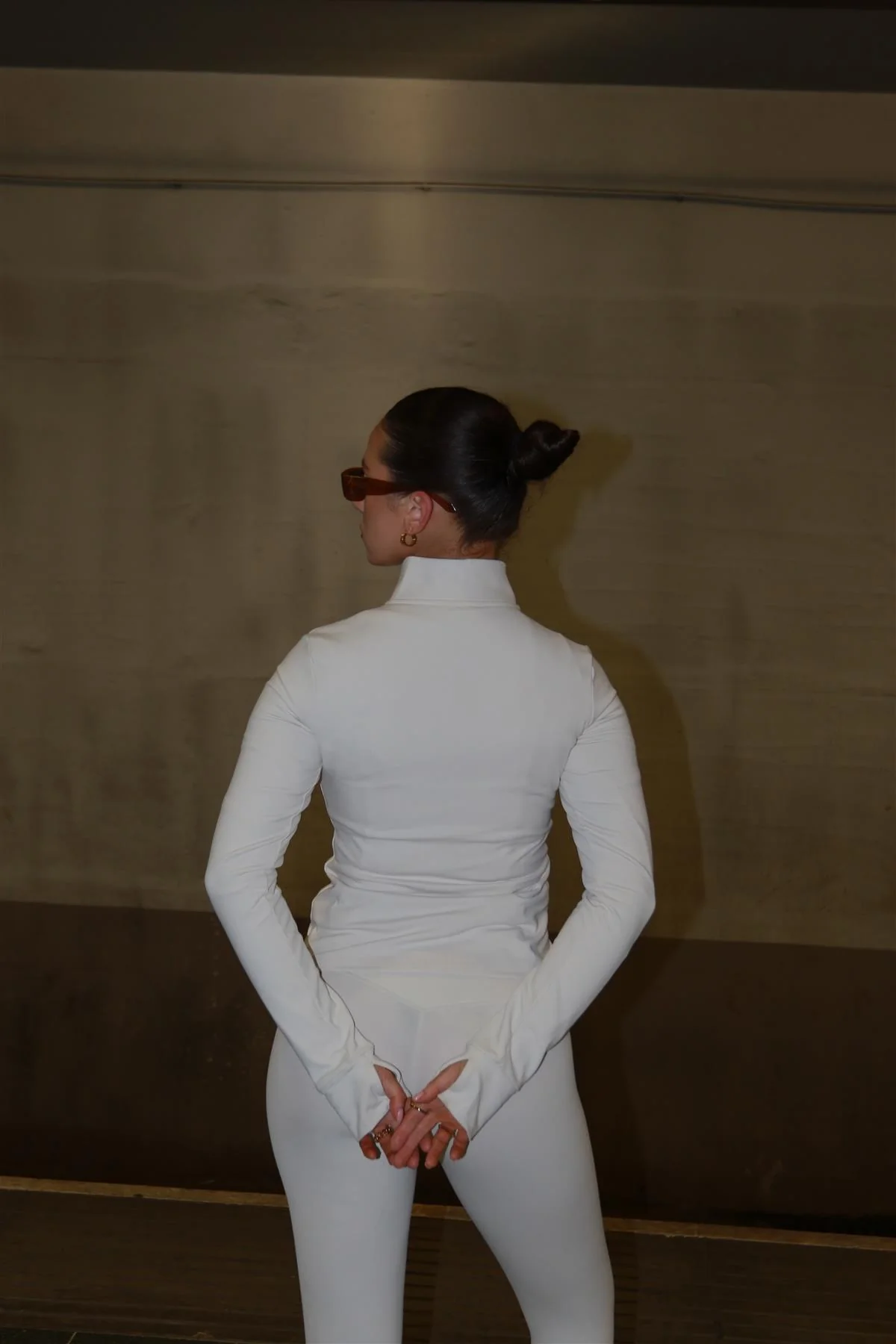 Signature Full Zip Long Sleeve Top - Putty