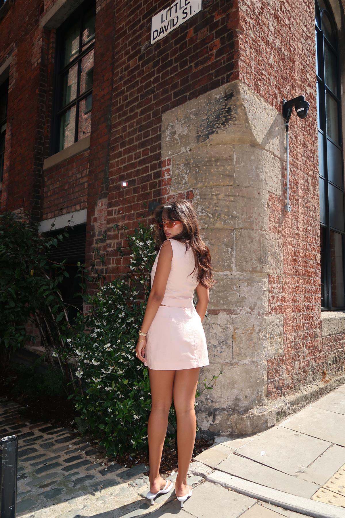 Nude-Peach Straight Pencil Mini-Skirt