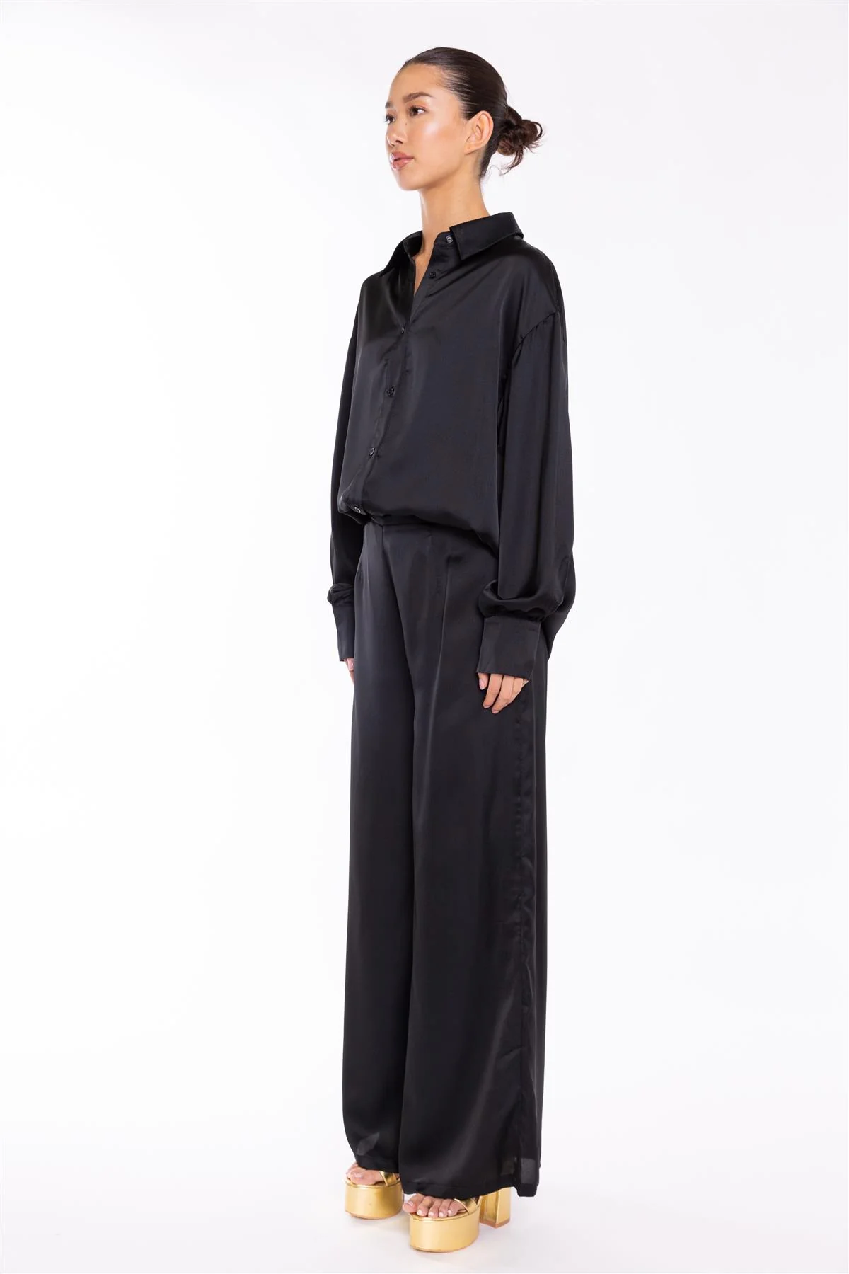 Black Wide Leg-Trousers