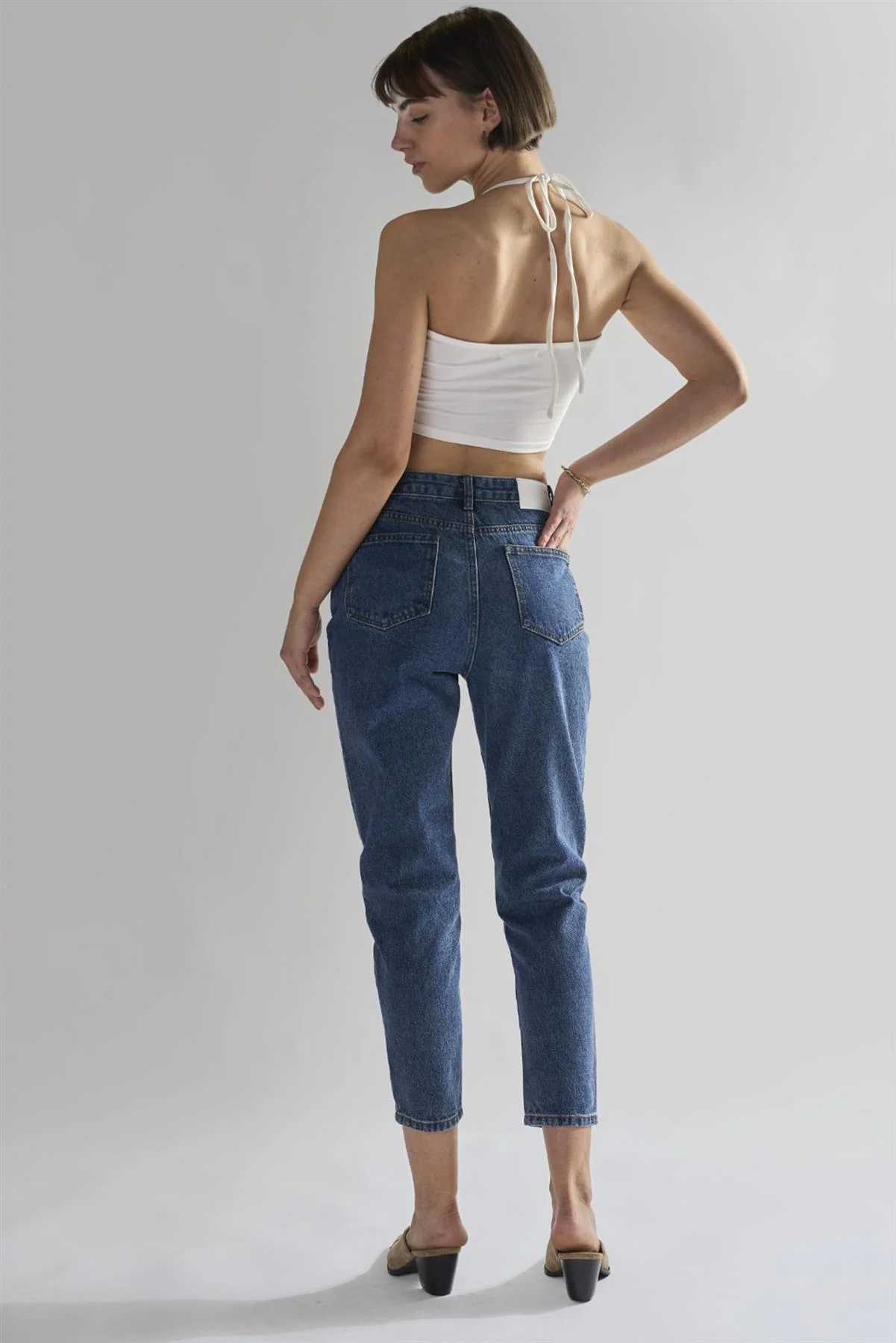 Mid Stonewash Straight Leg Slim Fit Jeans