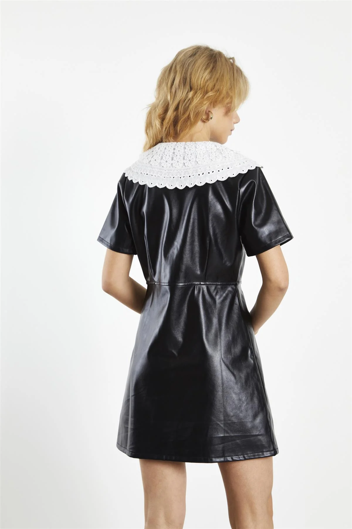 Black-White Collared  A-Line Mini-Dress