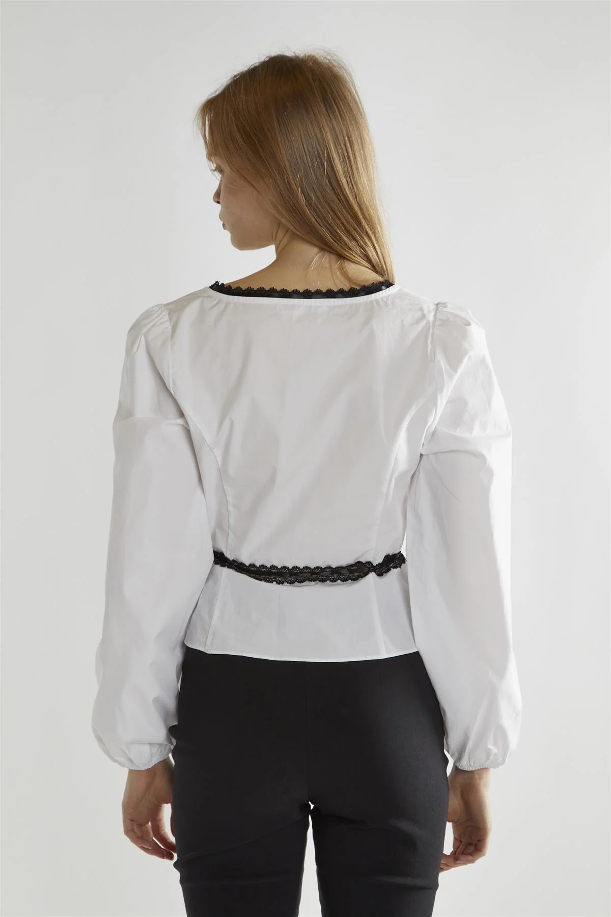 White-Black Square-Neck Long-Sleeve Top