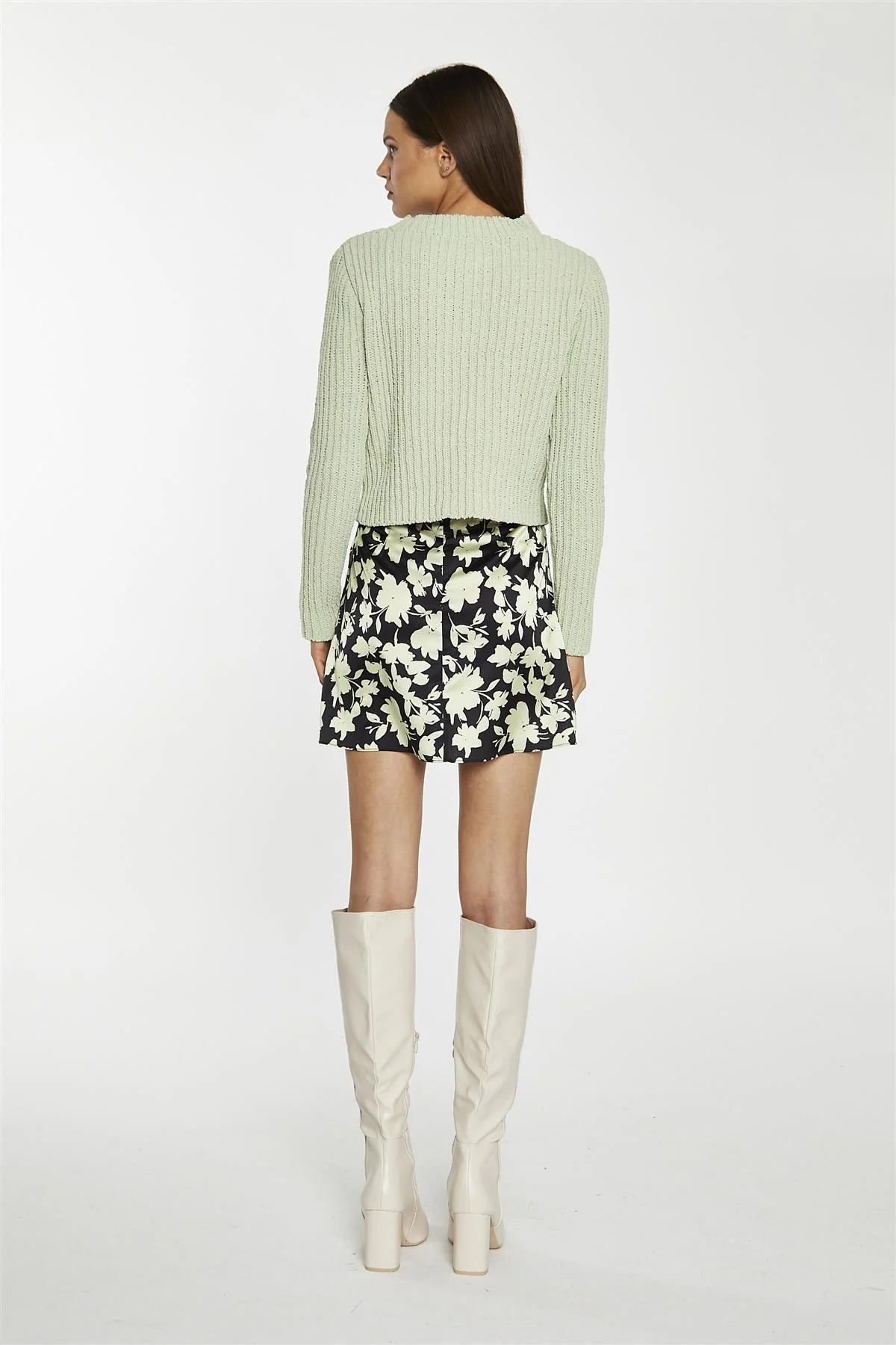 Soft-Lime Black-Floral Notch-Split Mini-Skirt