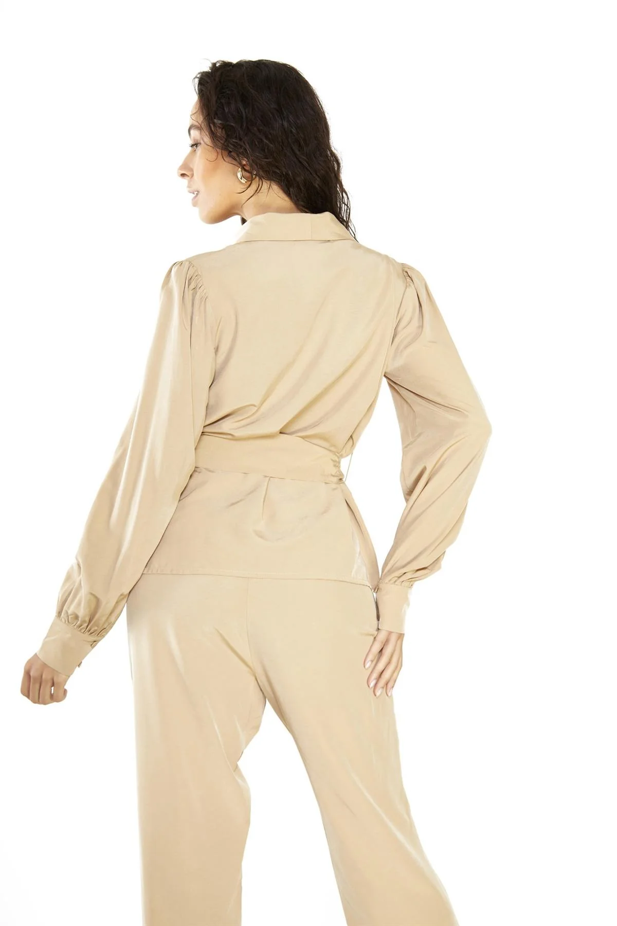 RICH-SAND  V-neck Tops