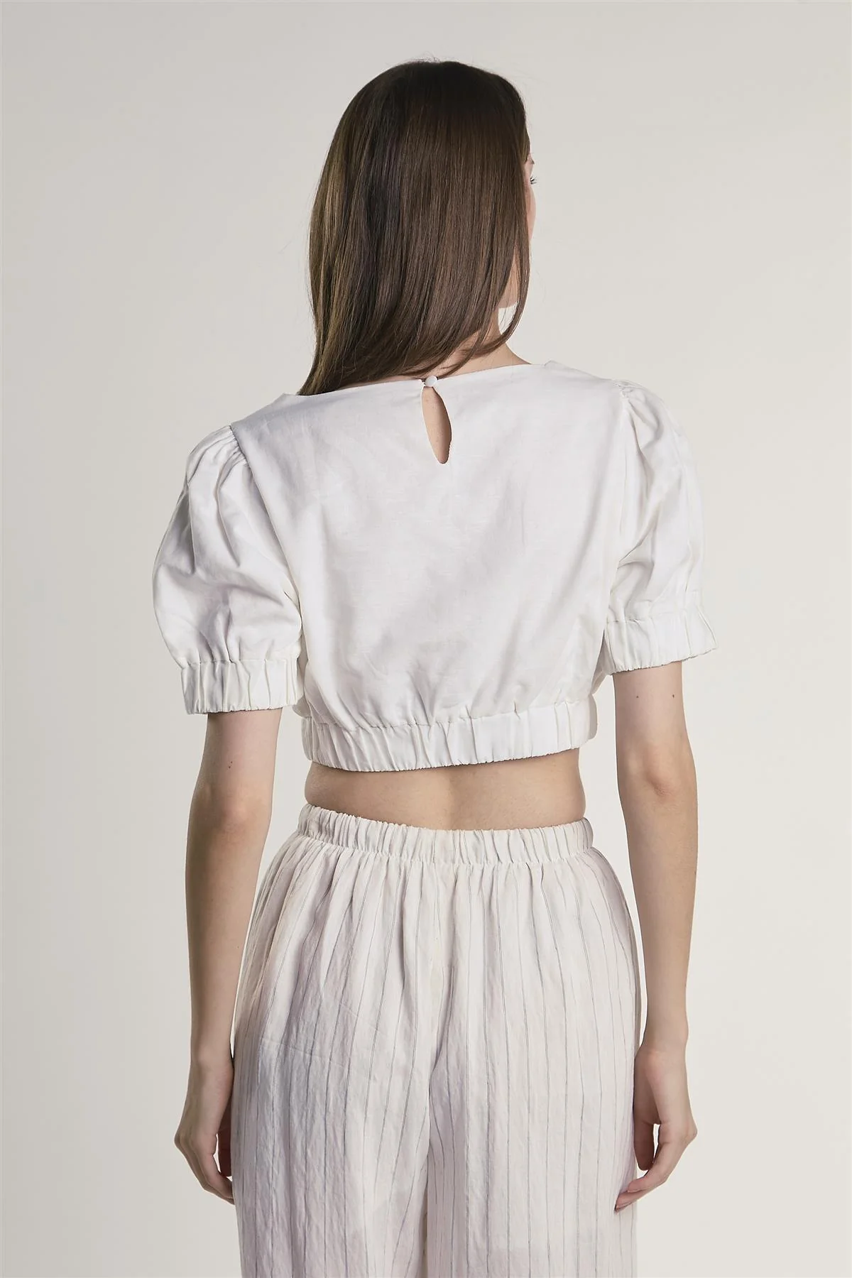 White Puffed-Sleeve Crop-Top