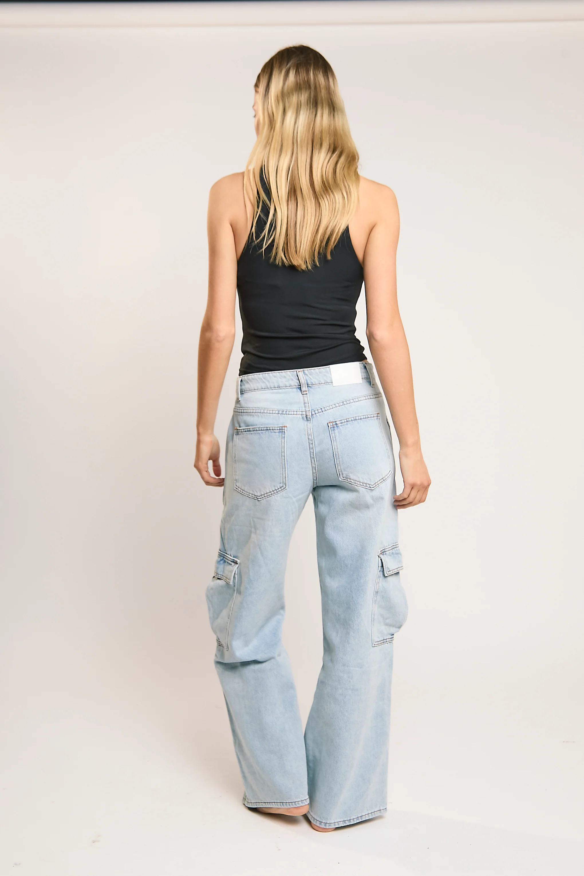 Light Stonewash Cargo Wide-Leg-Jeans