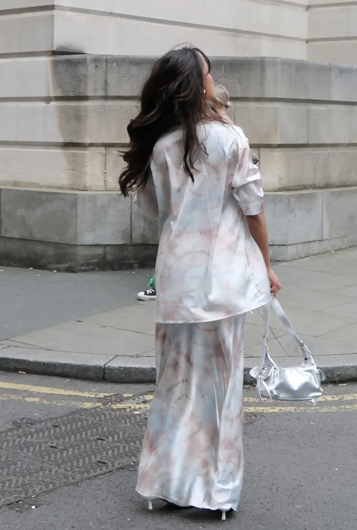 Beige-Grey-Watercolour Short-Sleeves-Tie-Front- Blouse