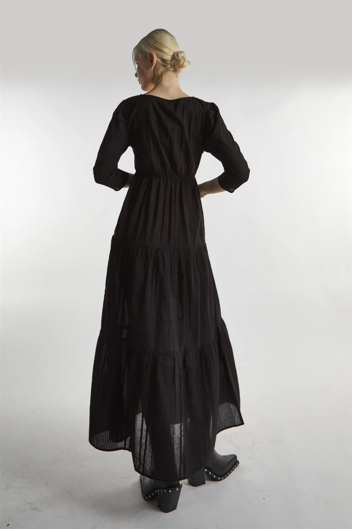 Black-Linen Cut-Out Maxi-Dress