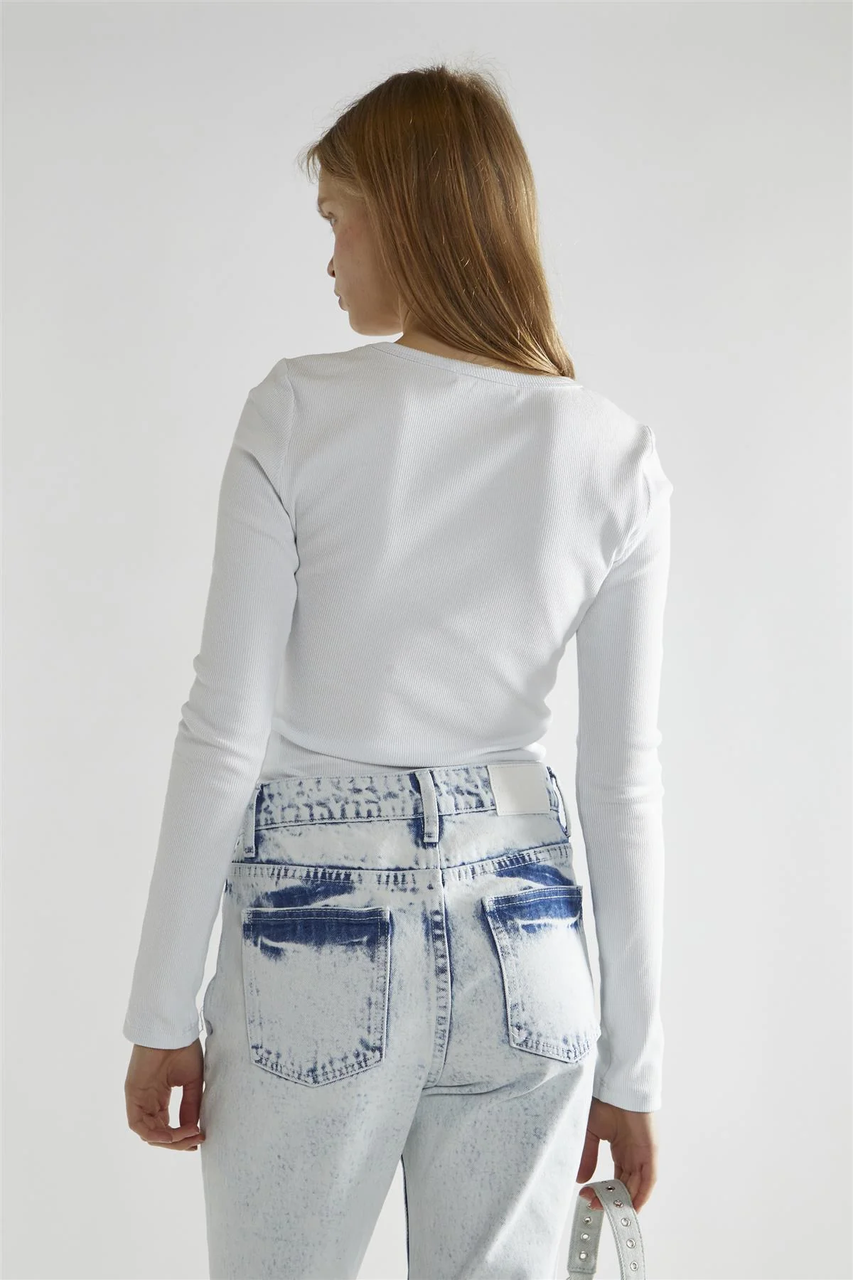 White-Rib Crew-Neck Long-Sleeve Top